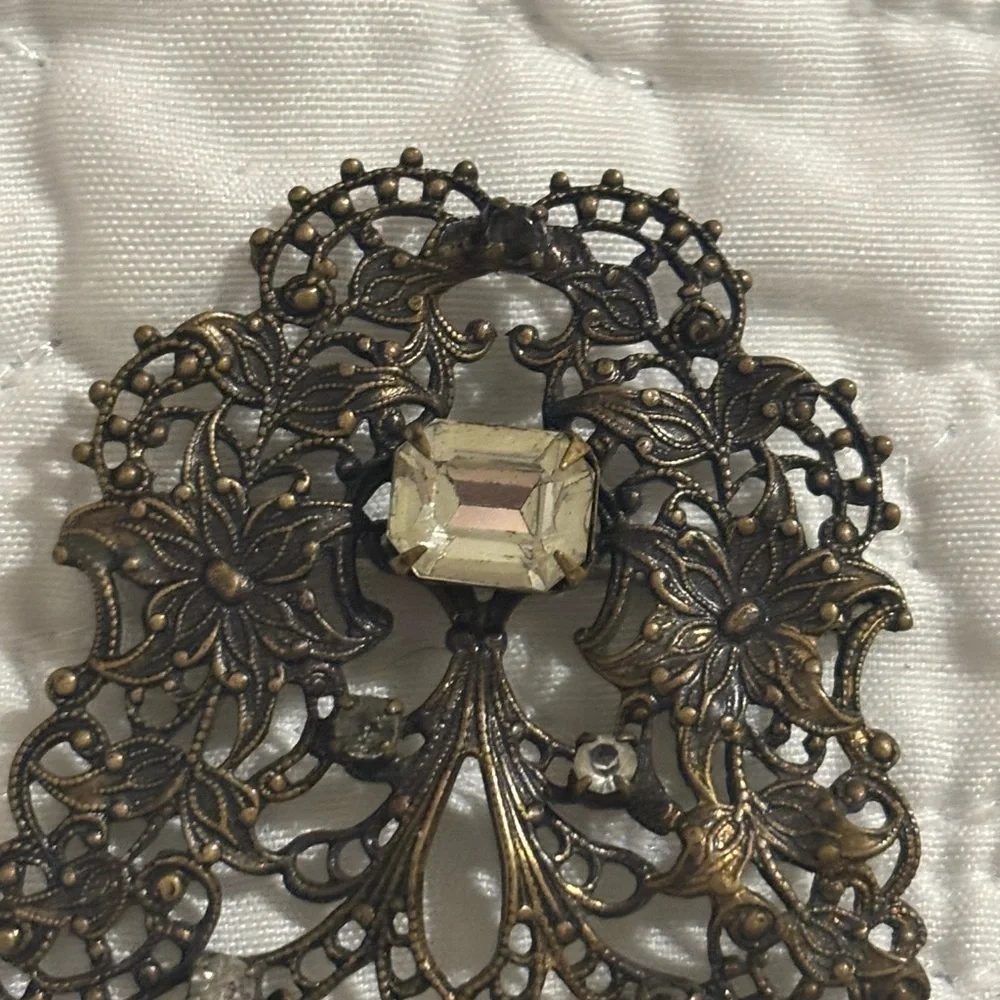 Vintage Brooch with waterfall Crystal Accents